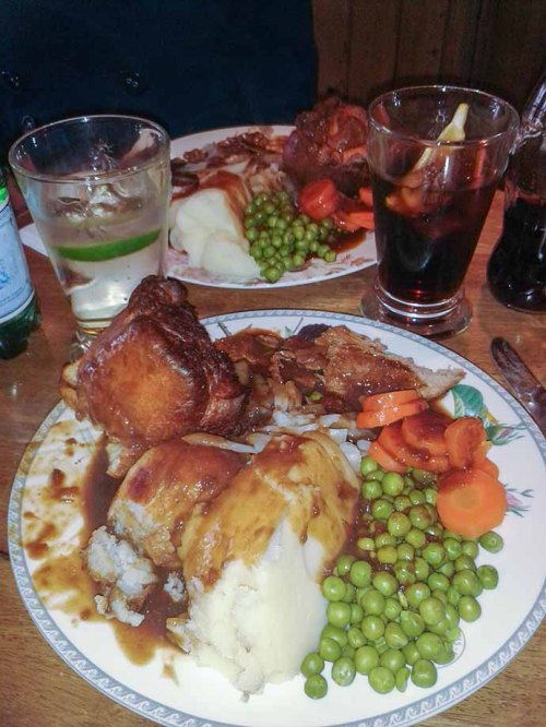 sunday-roast-donington