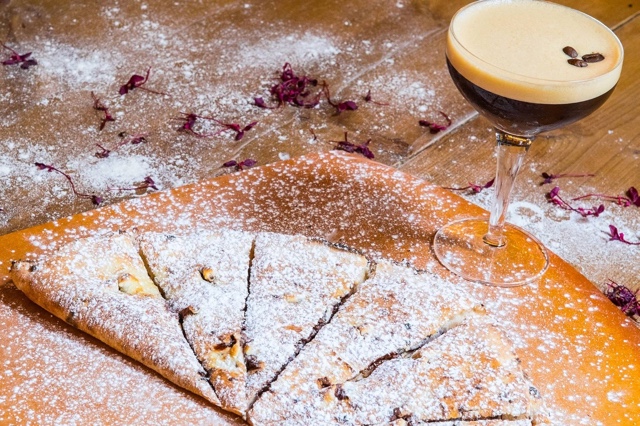 b-soho-nutella-pizza