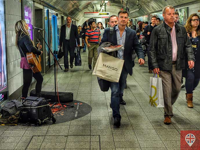 Busking cantora metro