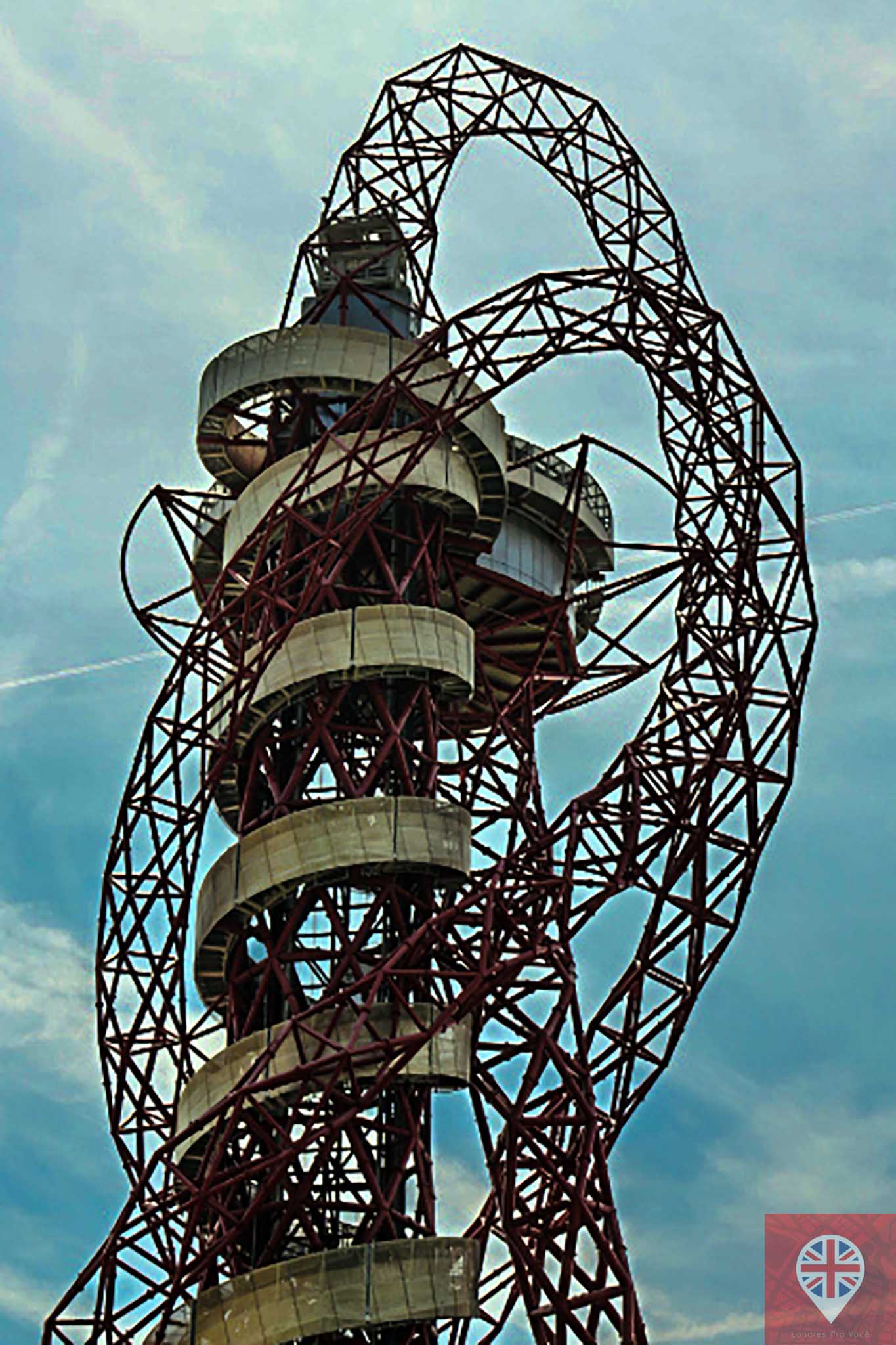 Olympic park ArcelorMittal orbit close