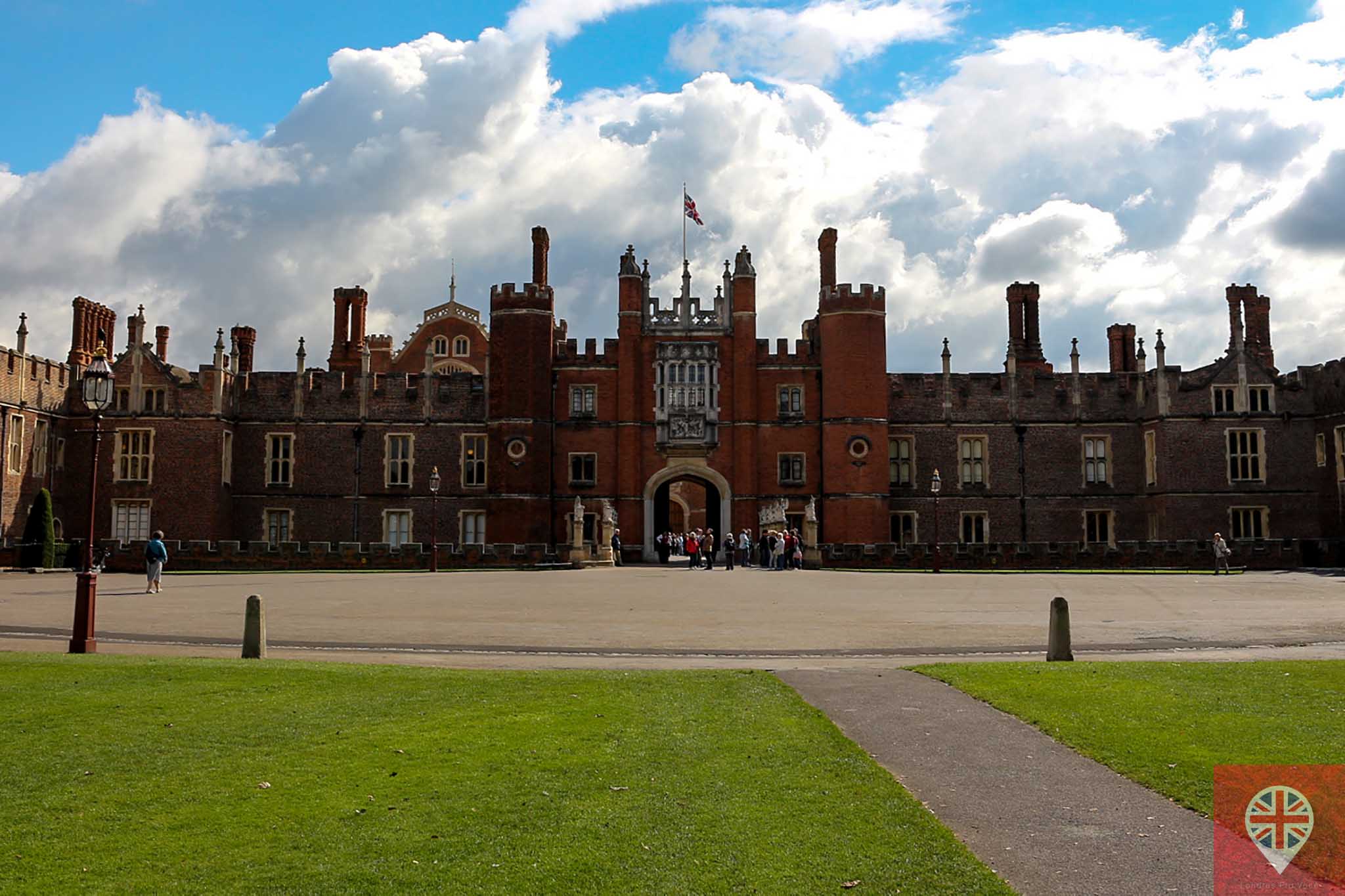 Hampton Court Palace