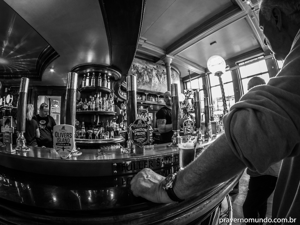 pub-em-londres-barrowboy-and-banker-3