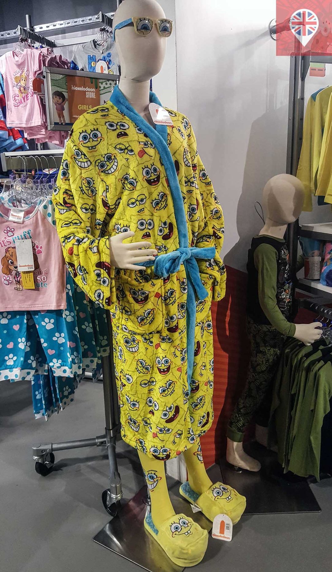 Nickelodeon store sponge bob robe