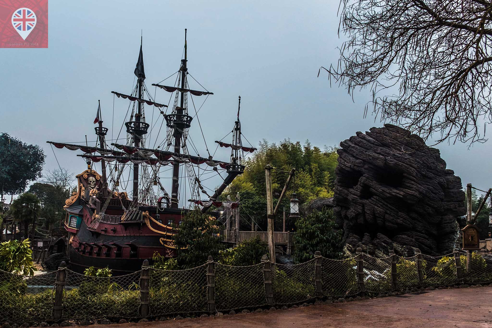 Disneyland Paris adventure isle