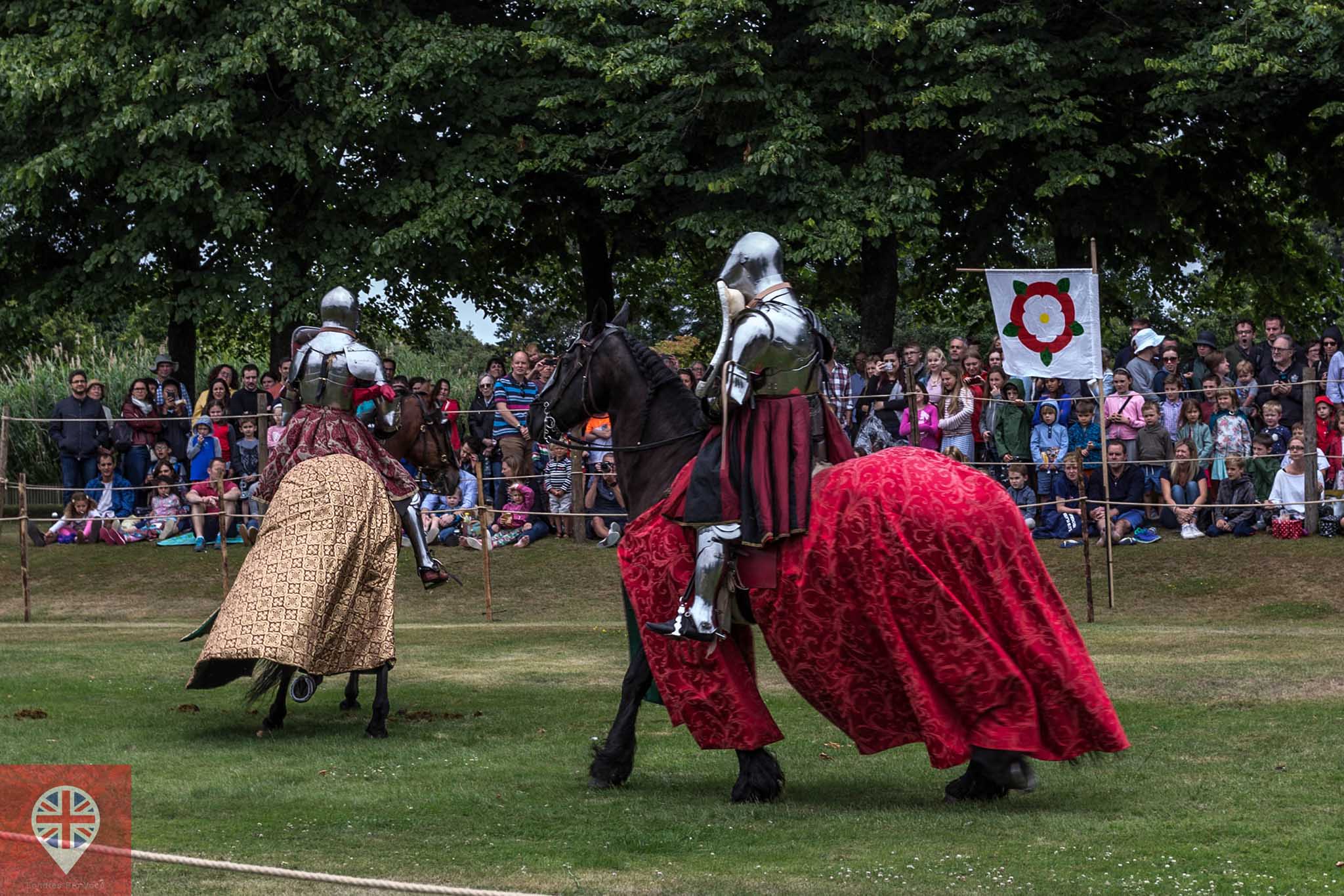 hampton court tudor party knight red 2