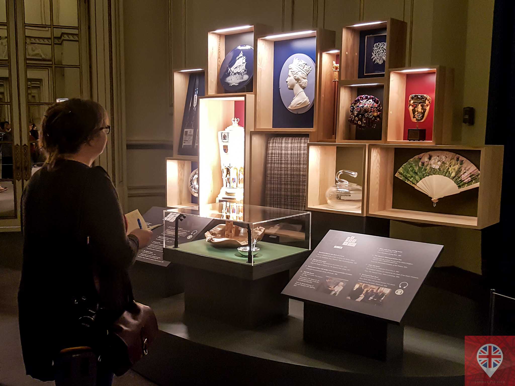 Royal Gifts various uk