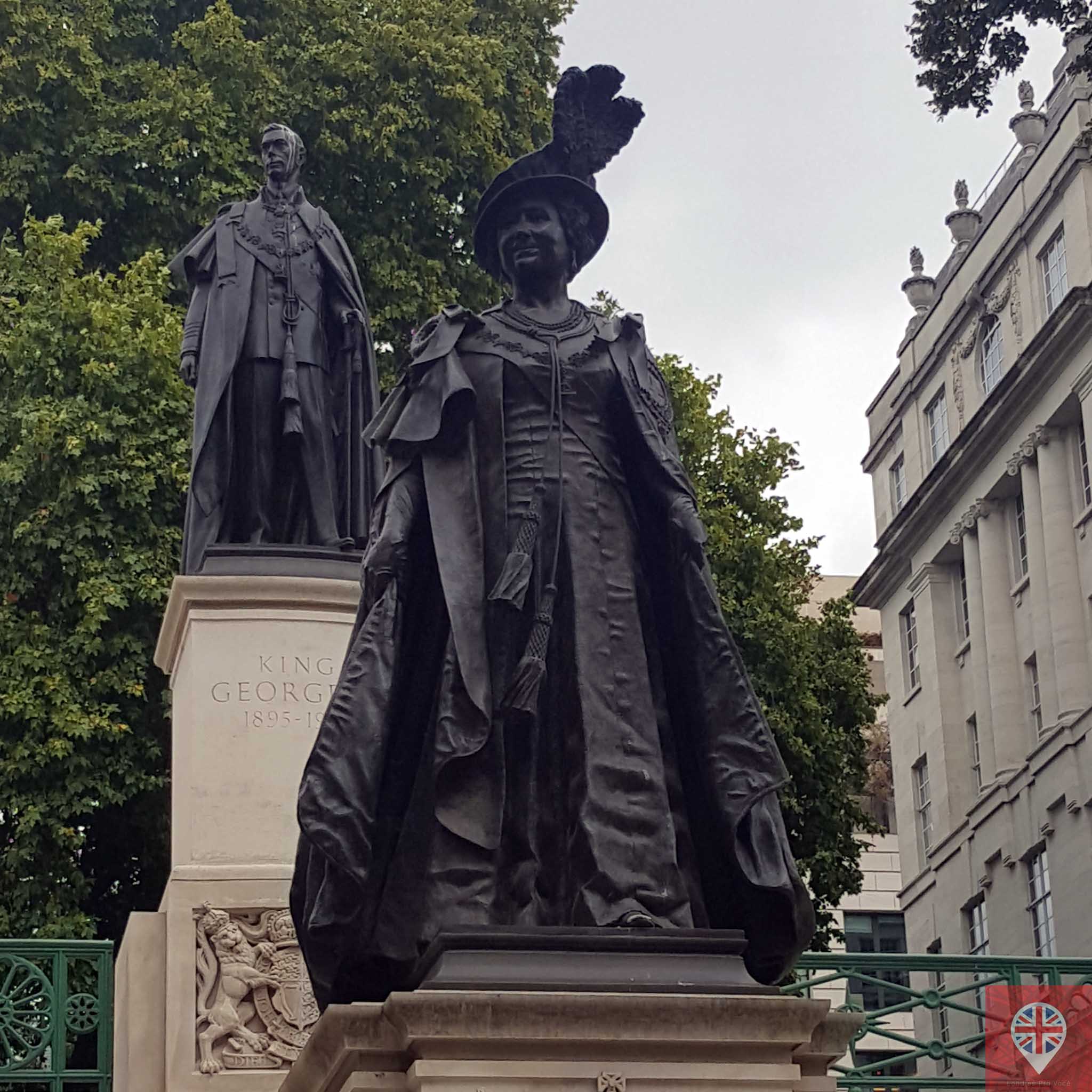 Tour Royal London Geroge VI Queen Mother