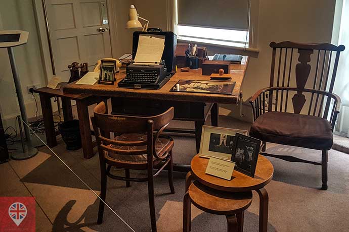 freud museum anna freud office