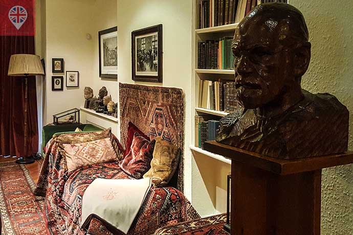 freud museum diva e busto