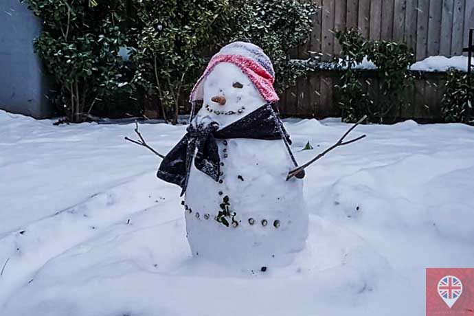 boneca de neve inverno londres