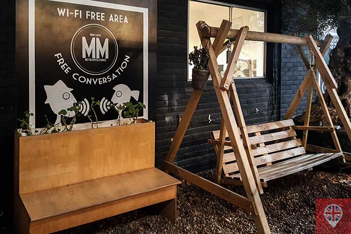 mercato metropolitano wifi free area