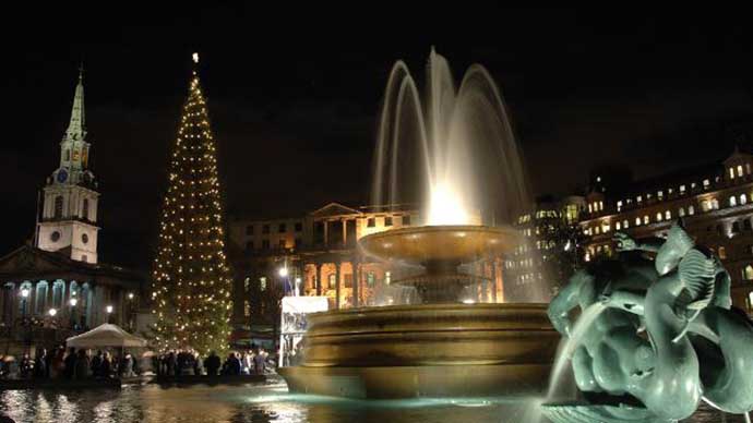 trafalgar-square-christmas-tree-