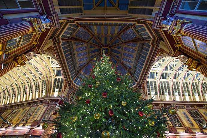 Leadenhall Market kick-starts Christmas celebrations with its annual festive ceremony.